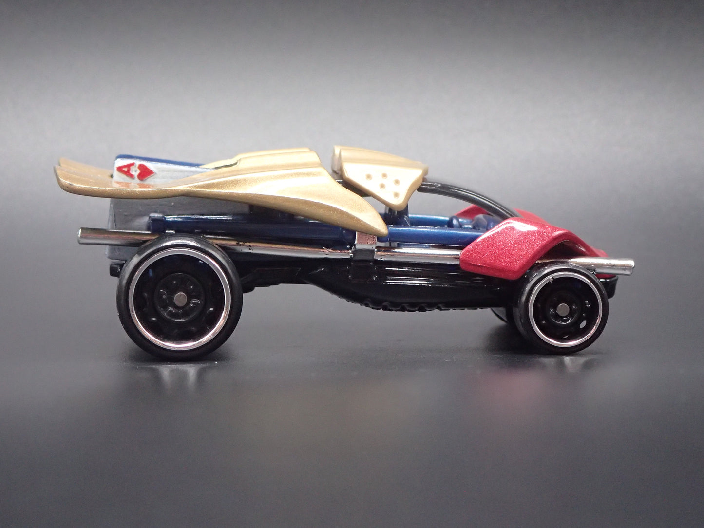 GAMBIT MARVEL CHARACTER CARS 1/64 SCALE DIORAMA DIECAST MODEL CAR