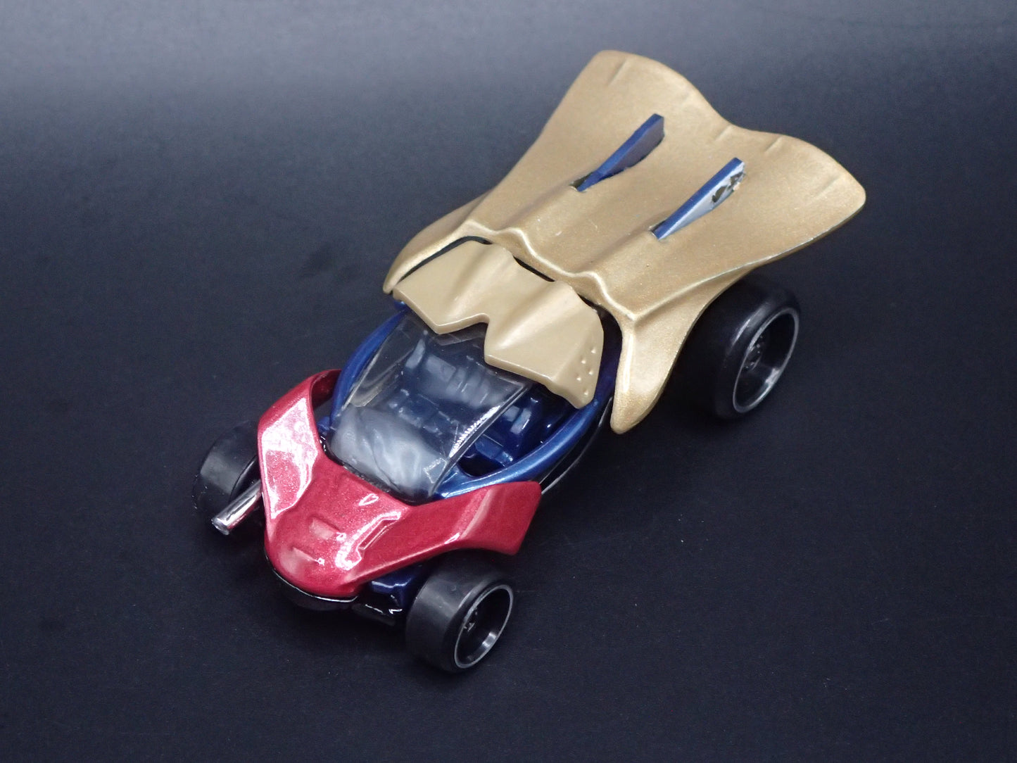 GAMBIT MARVEL CHARACTER CARS 1/64 SCALE DIORAMA DIECAST MODEL CAR