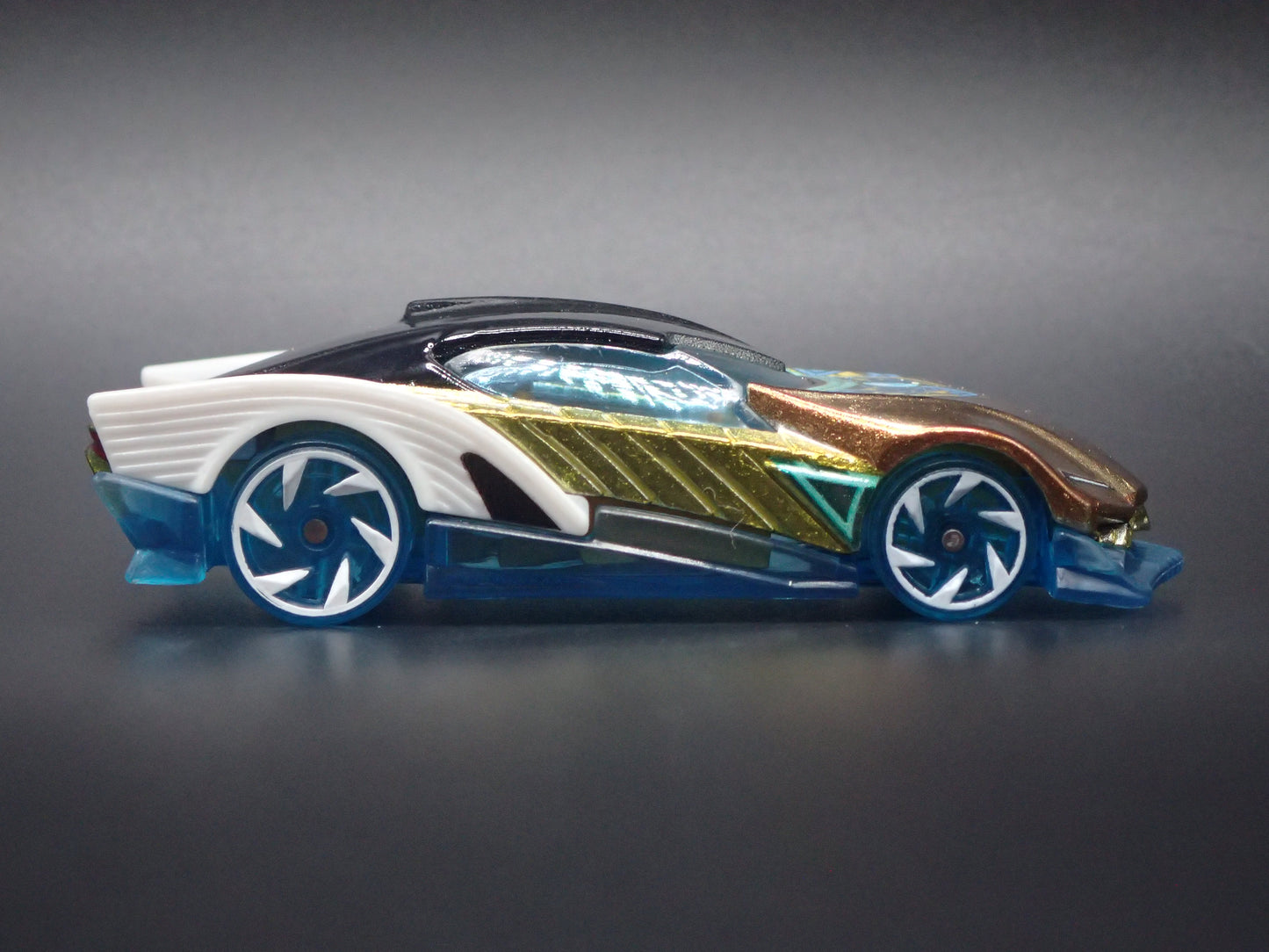 NAMOR BLACK PANTHER MARVEL CHARACTER CARS 1/64 SCALE DIECAST MODEL CAR