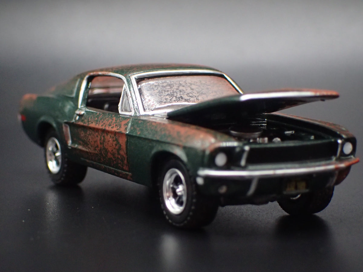 1968 FORD MUSTANG BULLITT FASTBACK BARN FIND 1:64 SCALE DIECAST MODEL CAR