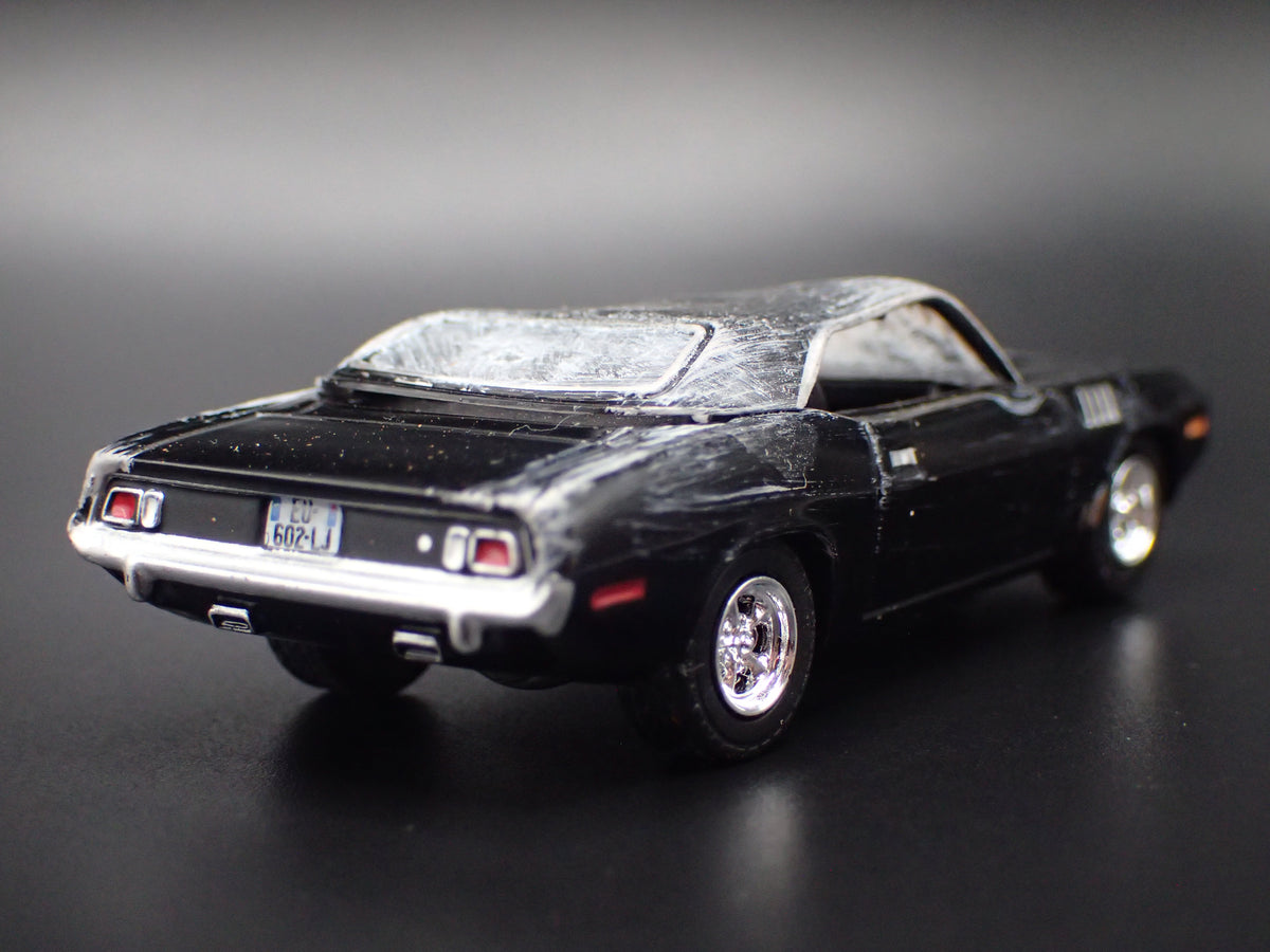 1971 71 PLYMOUTH CUDA CUSTOM ROLL OVER BARN FIND 1:64 SCALE DIECAST MODEL CAR
