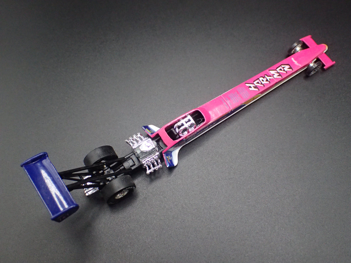 1996 96 RHONDA HARTMAN NHRA TOP FUEL DRAGSTER 1:64 SCALE DIORAMA DIECAST MODEL CAR