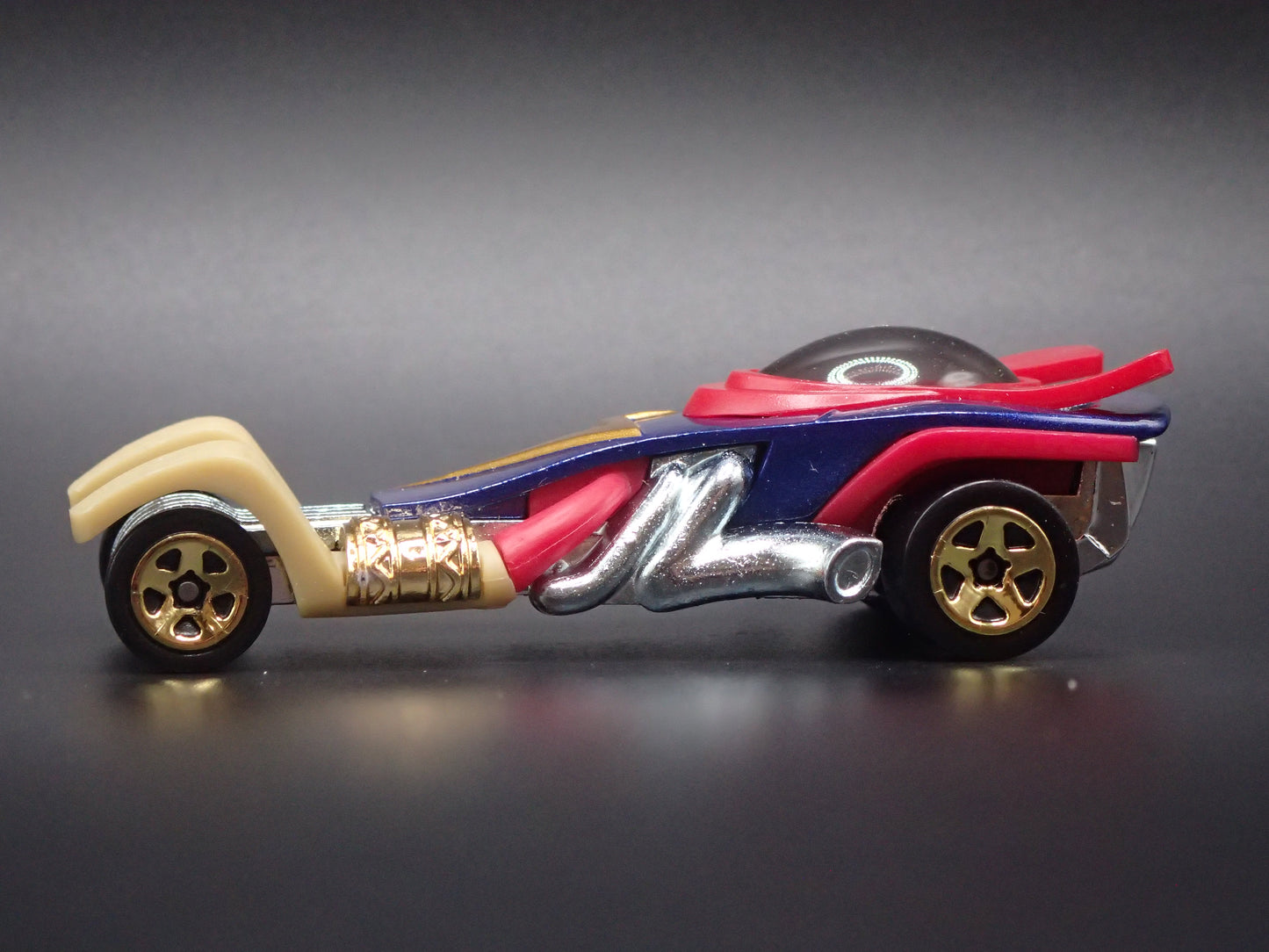 MS MARVEL MARVEL CHARACTER CARS 1/64 SCALE DIORAMA DIECAST MODEL CAR
