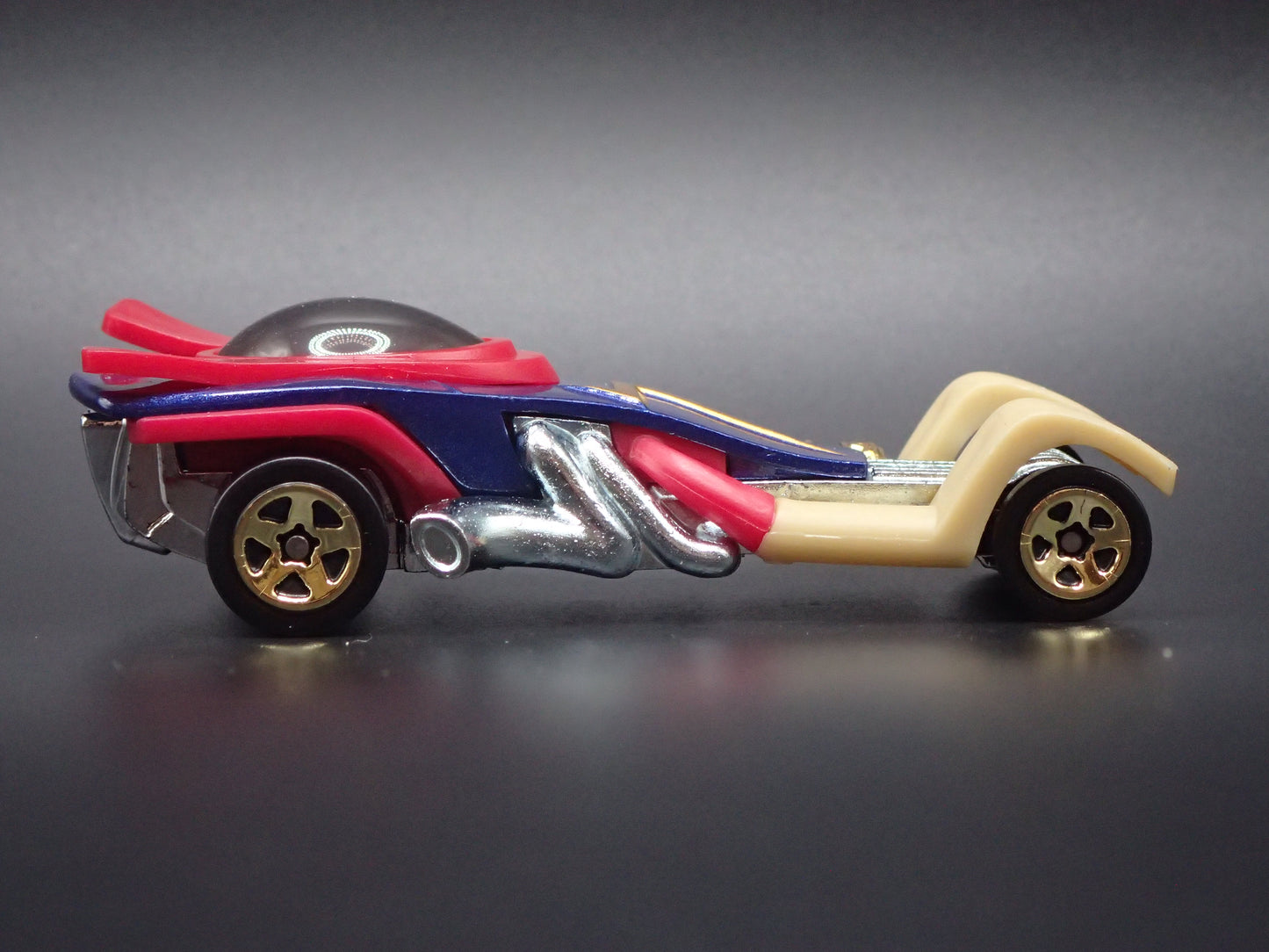 MS MARVEL MARVEL CHARACTER CARS 1/64 SCALE DIORAMA DIECAST MODEL CAR