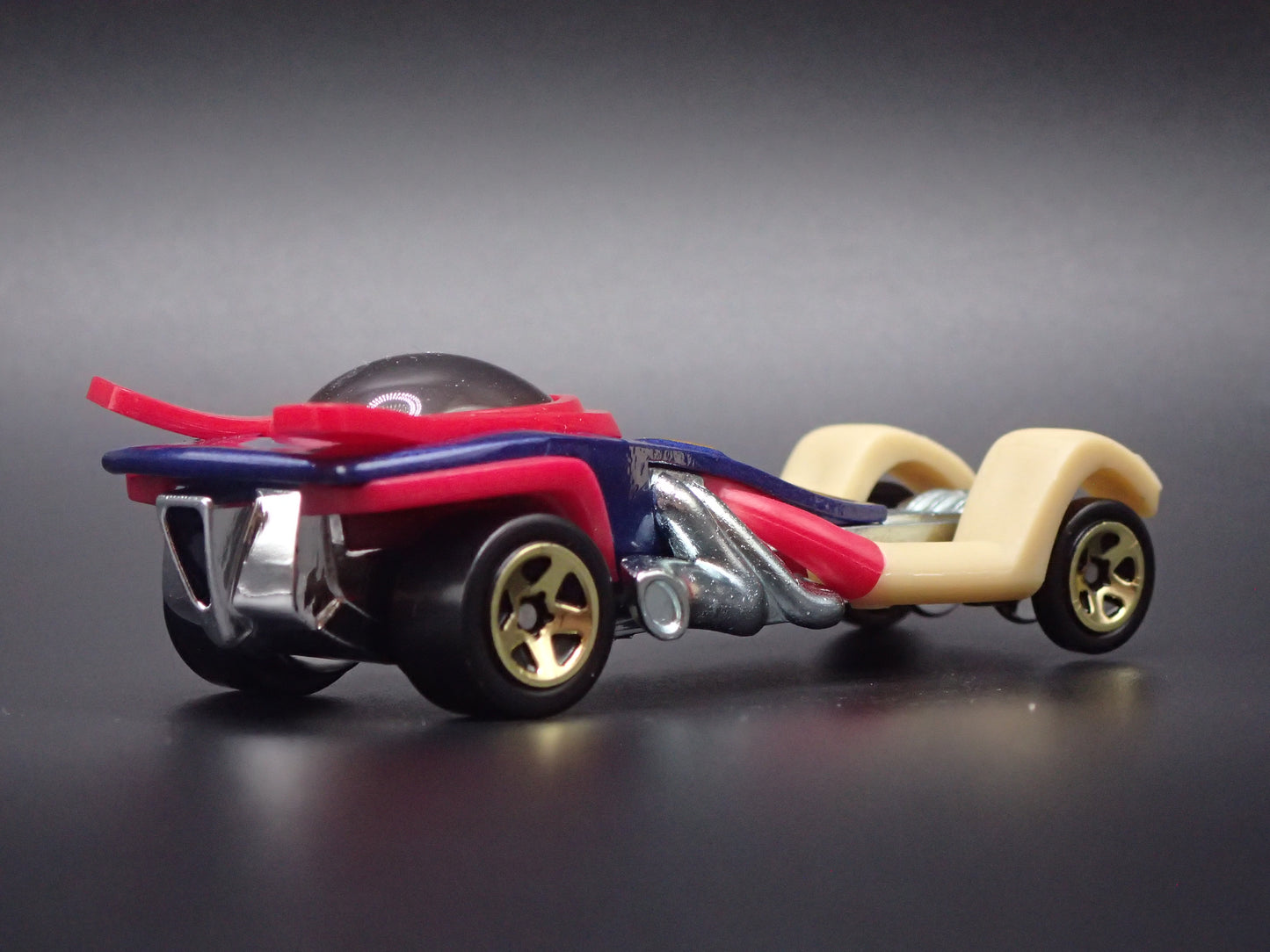 MS MARVEL MARVEL CHARACTER CARS 1/64 SCALE DIORAMA DIECAST MODEL CAR