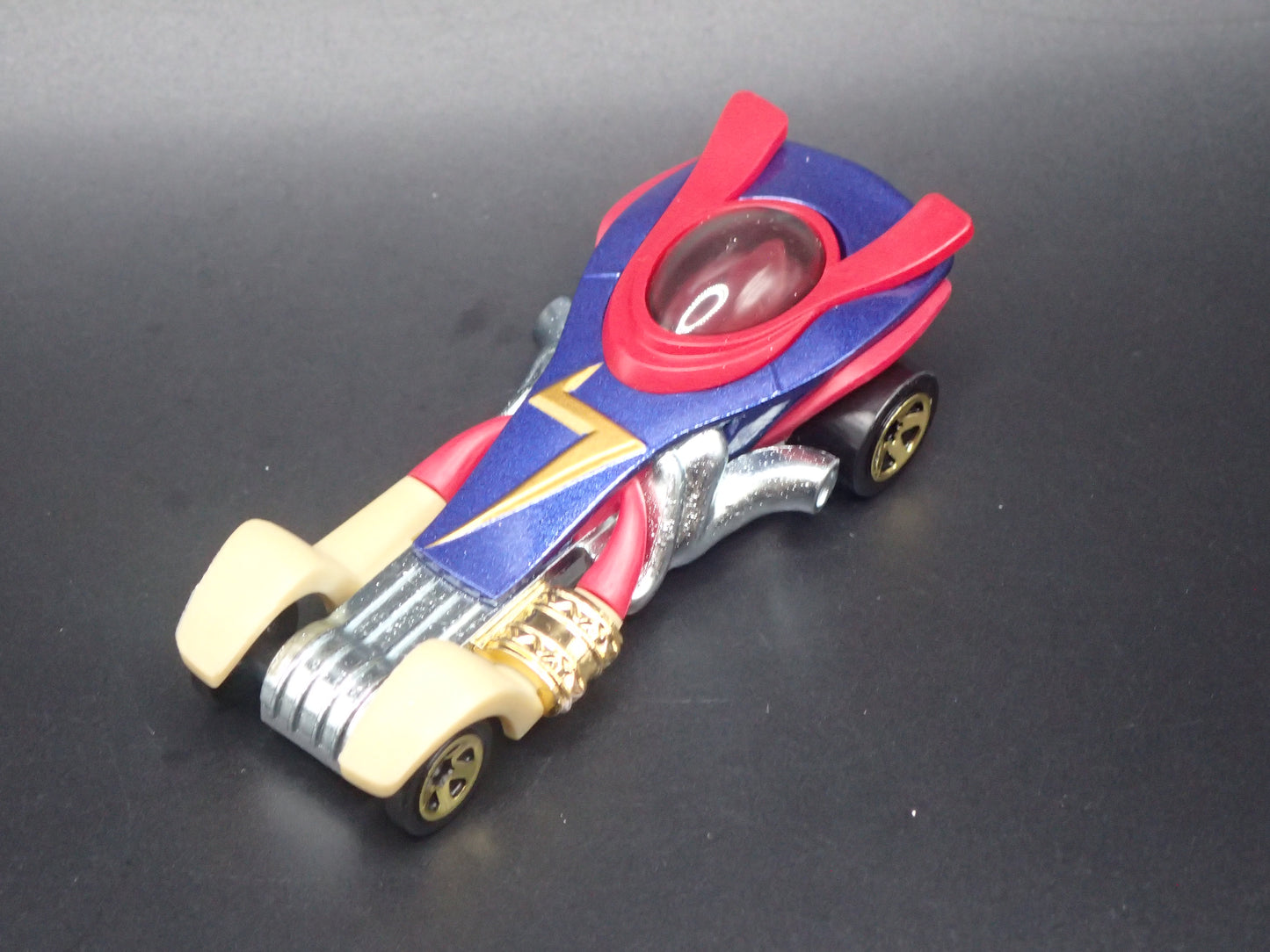MS MARVEL MARVEL CHARACTER CARS 1/64 SCALE DIORAMA DIECAST MODEL CAR