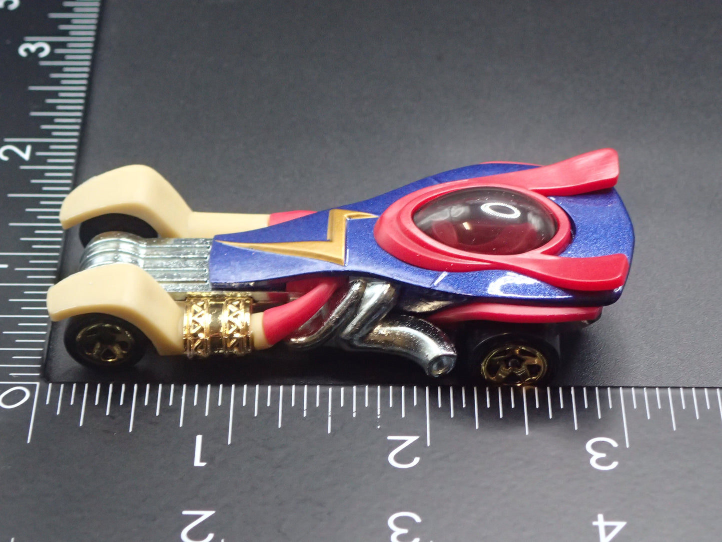 MS MARVEL MARVEL CHARACTER CARS 1/64 SCALE DIORAMA DIECAST MODEL CAR
