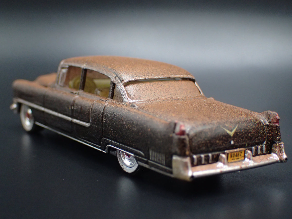 1955 CADILLAC CADDY FLEETWOOD SERIES 60 BARN FIND 1/64 SCALE DIECAST MODEL CAR