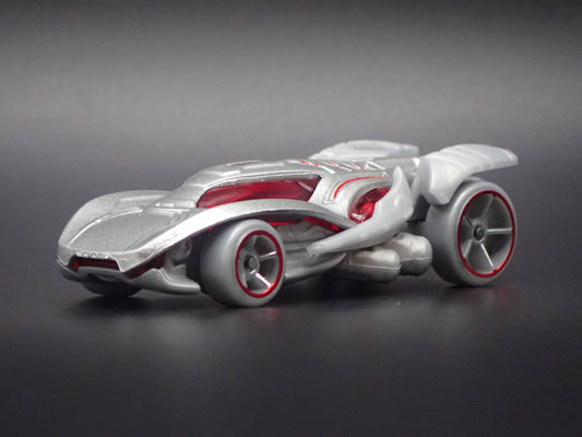 ULTRON MARVEL CHARACTER CARS 1/64 SCALE DIORAMA DIECAST MODEL CAR
