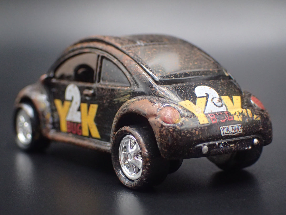 1998-2011 VW VOLKSWAGEN NEW BEETLE BUG BARN FIND 1:64 SCALE DIECAST MODEL CAR