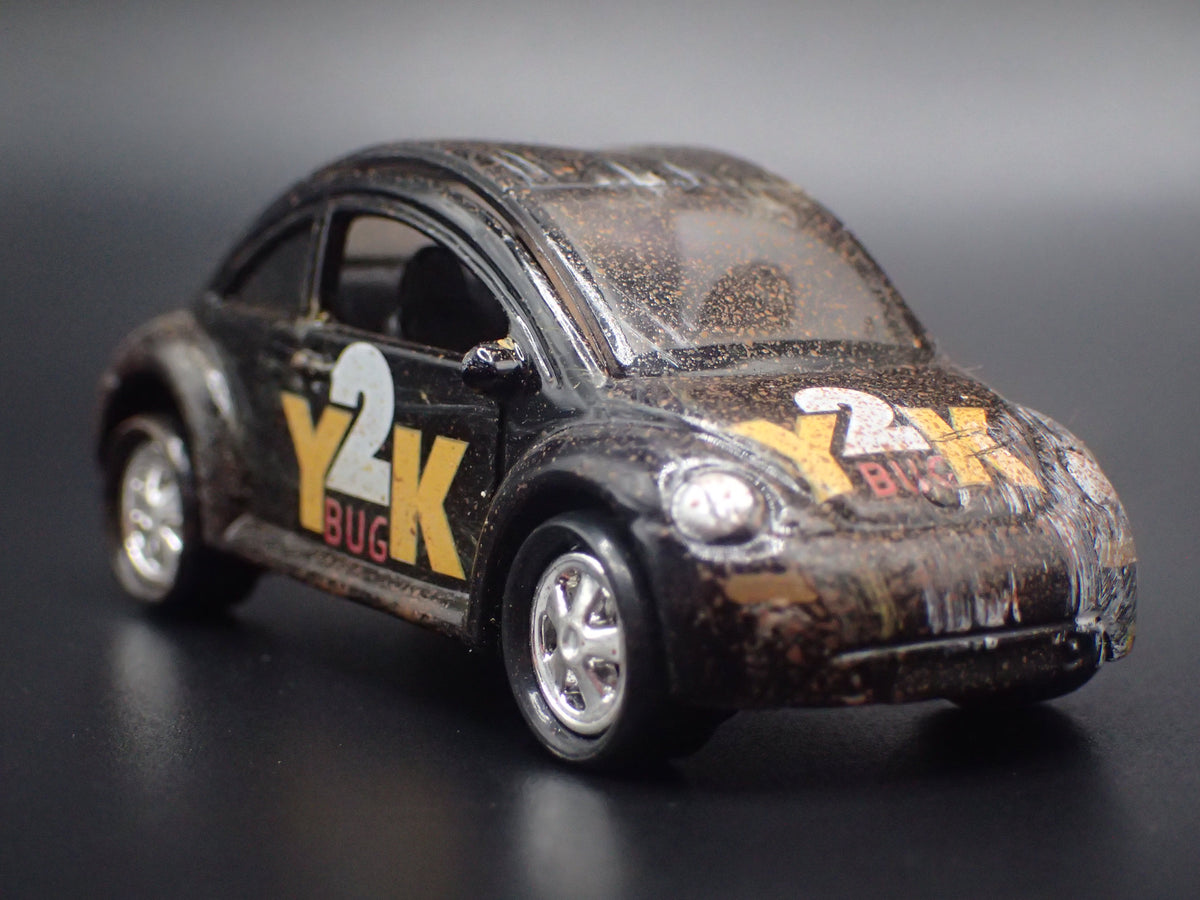 1998-2011 VW VOLKSWAGEN NEW BEETLE BUG BARN FIND 1:64 SCALE DIECAST MODEL CAR