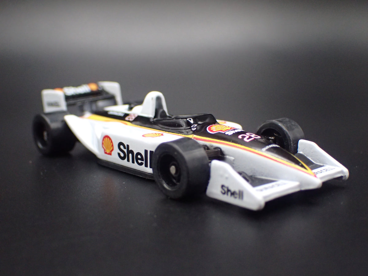 INDY RACING CHEVY 28 BRYAN HERTA SHELL INDY  1:64 SCALE DIECAST MODEL