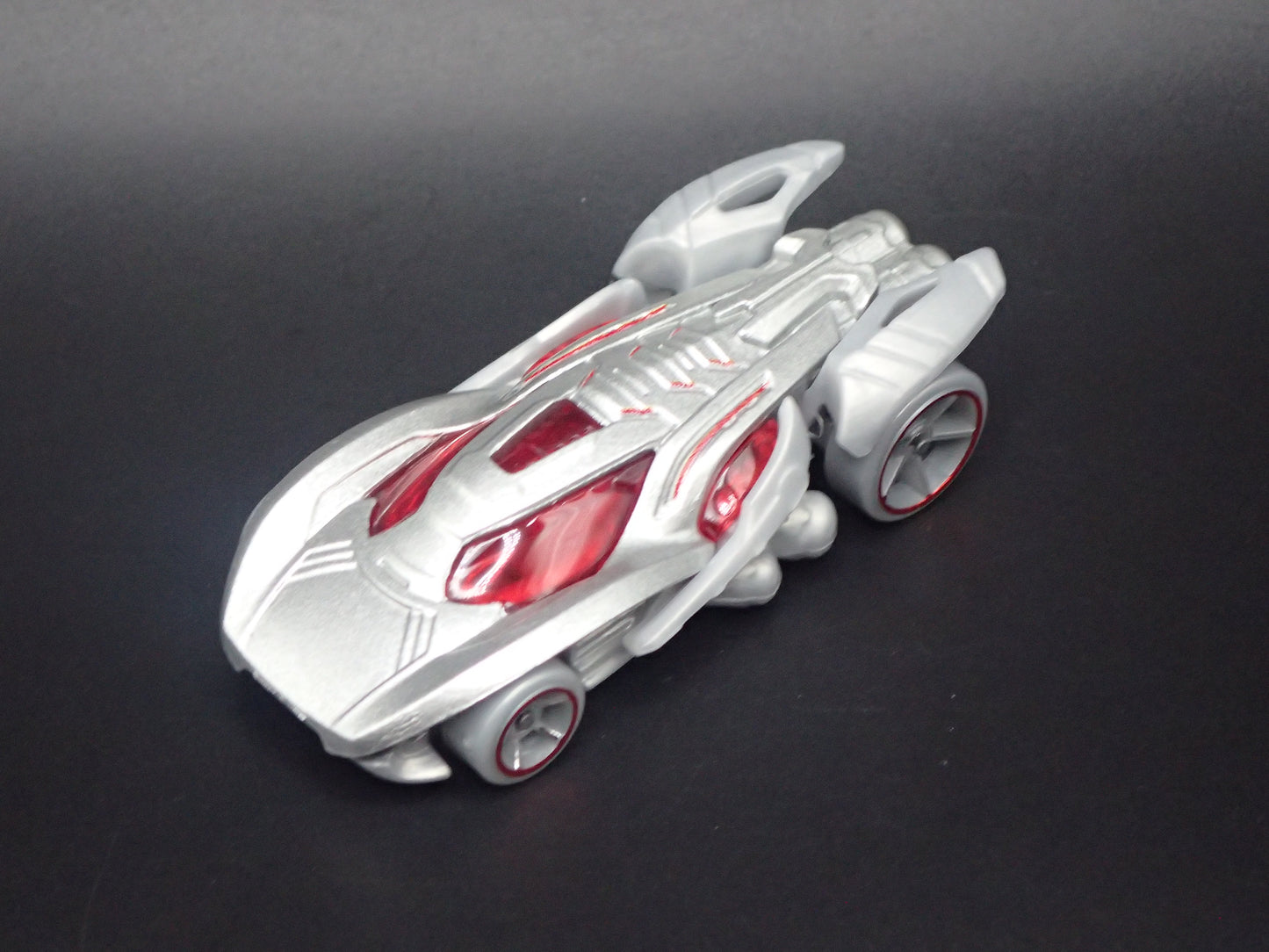 ULTRON MARVEL CHARACTER CARS 1/64 SCALE DIORAMA DIECAST MODEL CAR