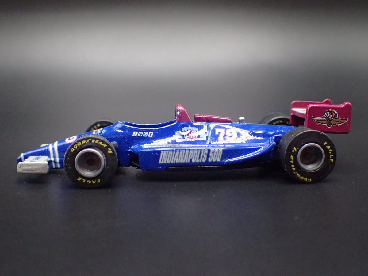 1995 95 INDIANAPOLIS 500 EVENT RACE CAR 1:64 SCALE DIECAST MODEL CAR