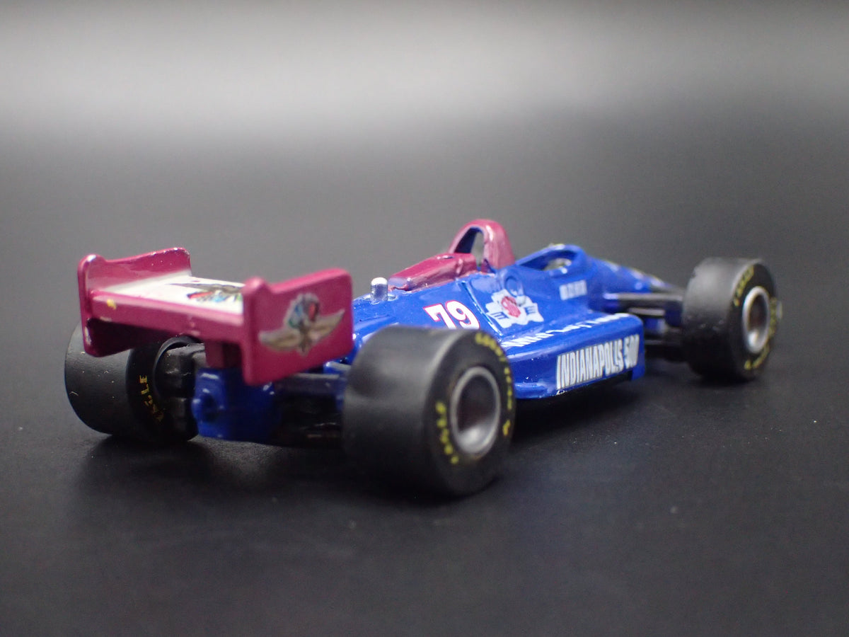 1995 95 INDIANAPOLIS 500 EVENT RACE CAR 1:64 SCALE DIECAST MODEL CAR