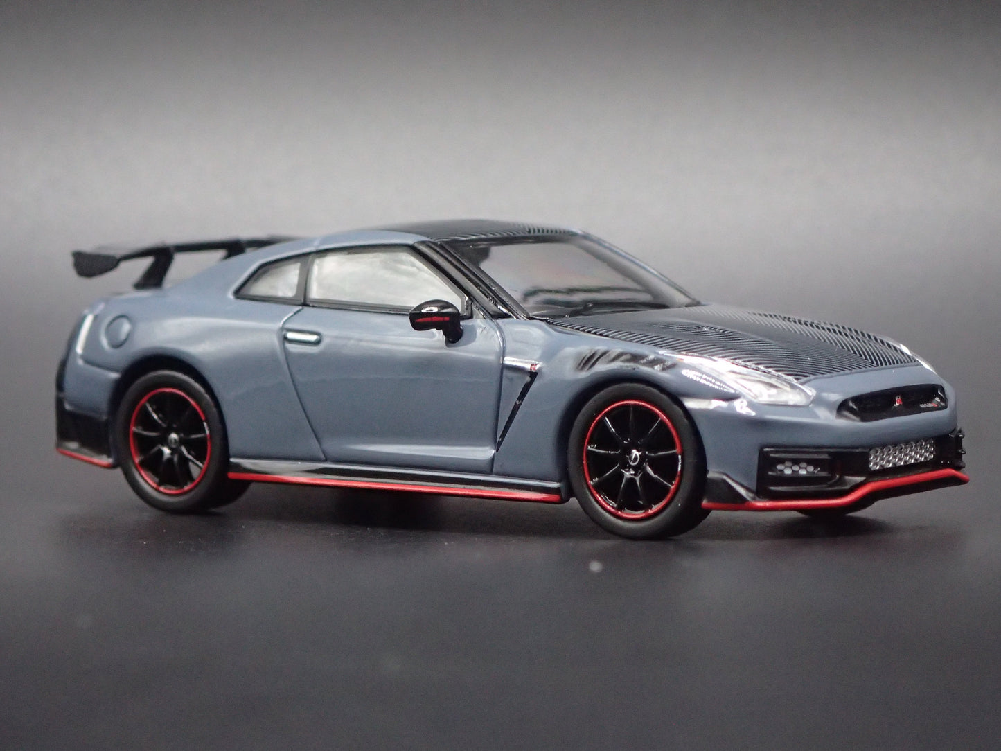 2023-2025 NISSAN GTR R35 SKYLINE NISMO GRAY 1:64 SCALE DIECAST MODEL CAR