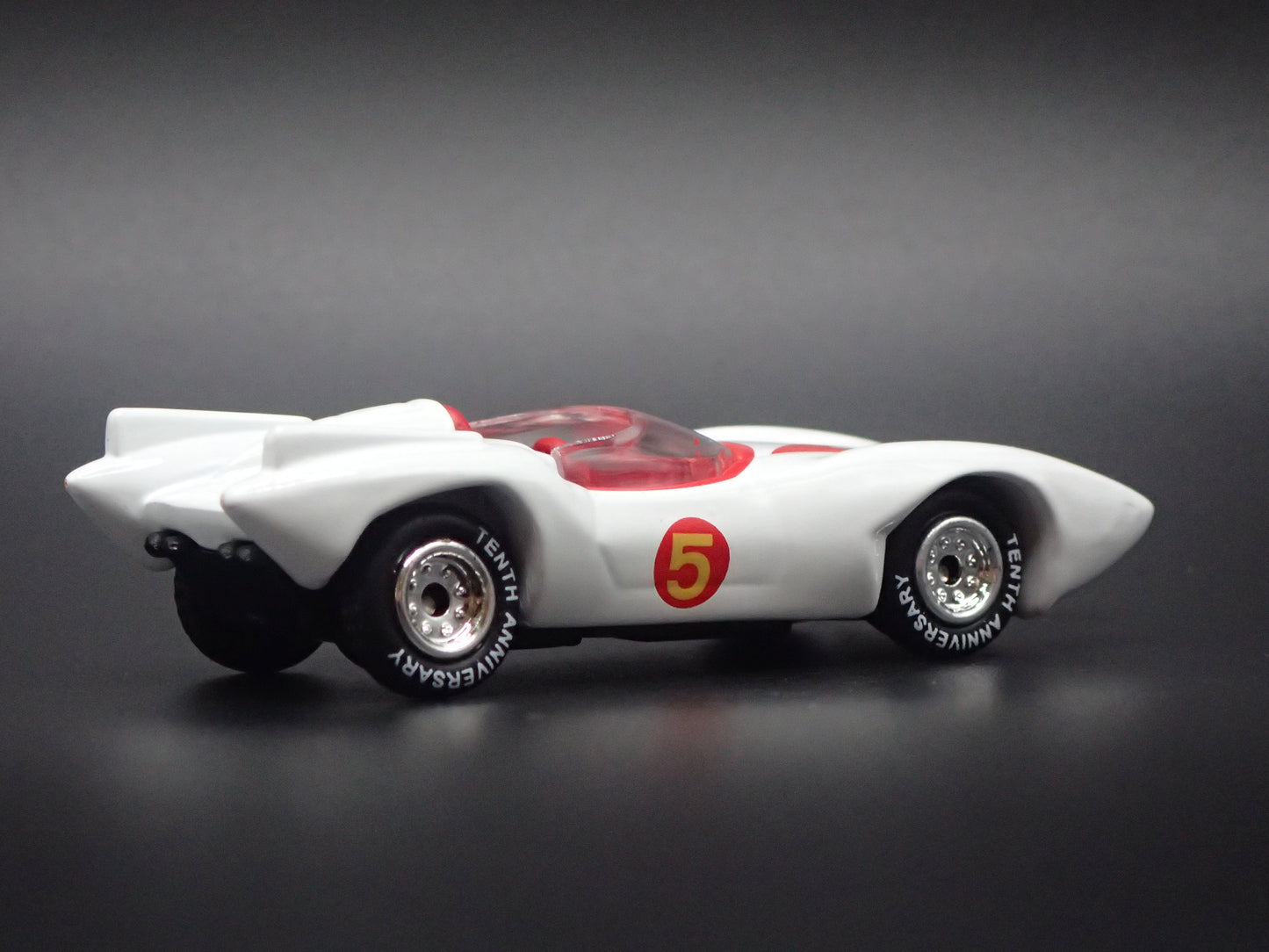 SPEED RACER MACH 5 FIVE RARE 1/64 SCALE COLLECTIBLE DIORAMA DIECAST MODEL CAR