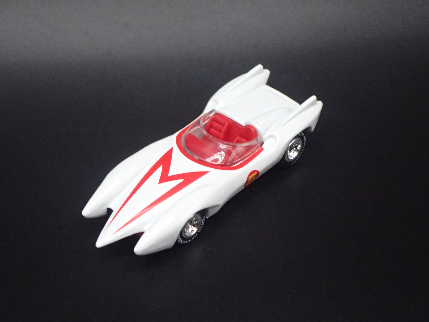 SPEED RACER MACH 5 FIVE RARE 1/64 SCALE COLLECTIBLE DIORAMA DIECAST MODEL CAR