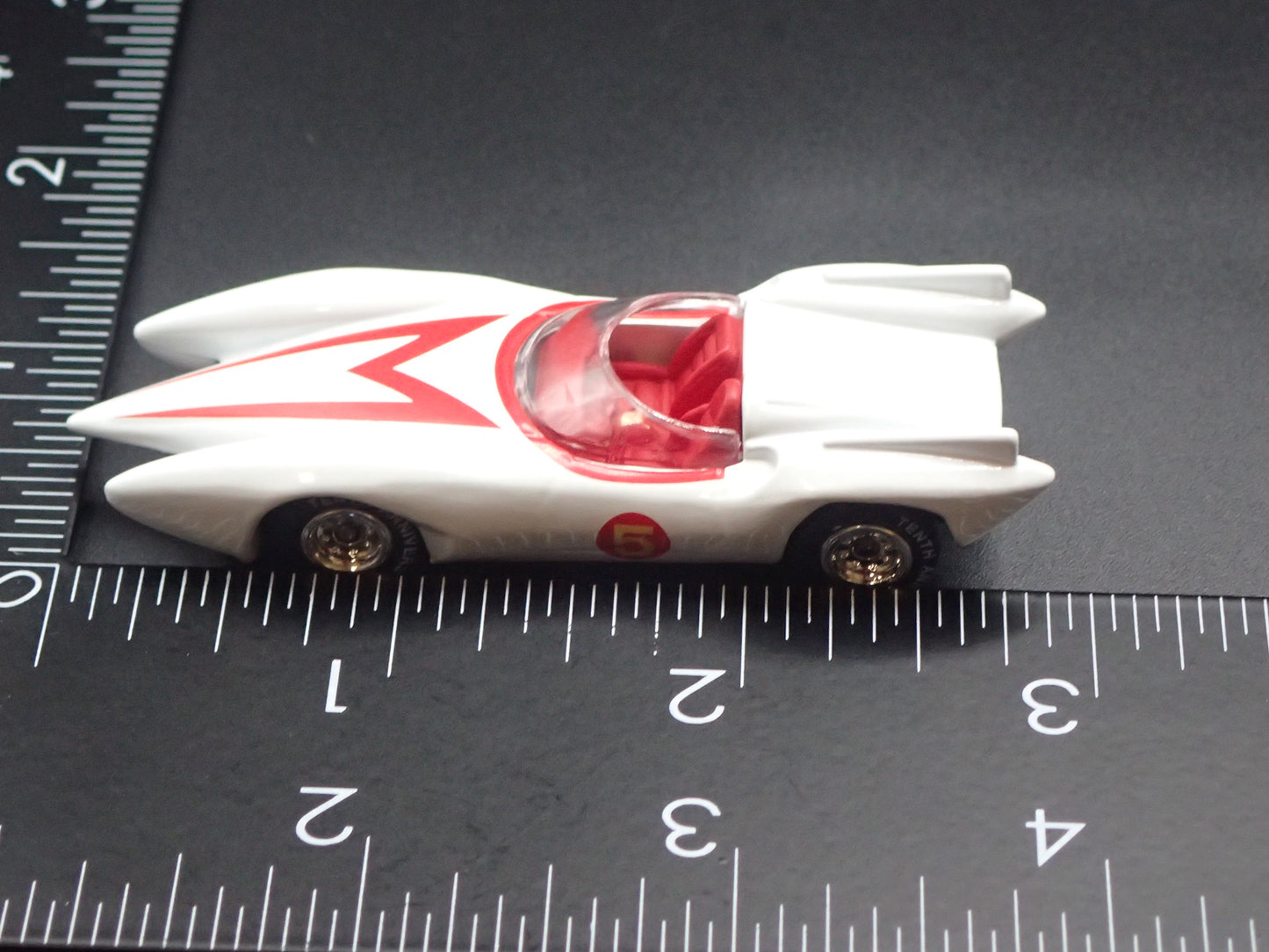 SPEED RACER MACH 5 FIVE RARE 1/64 SCALE COLLECTIBLE DIORAMA DIECAST MODEL CAR