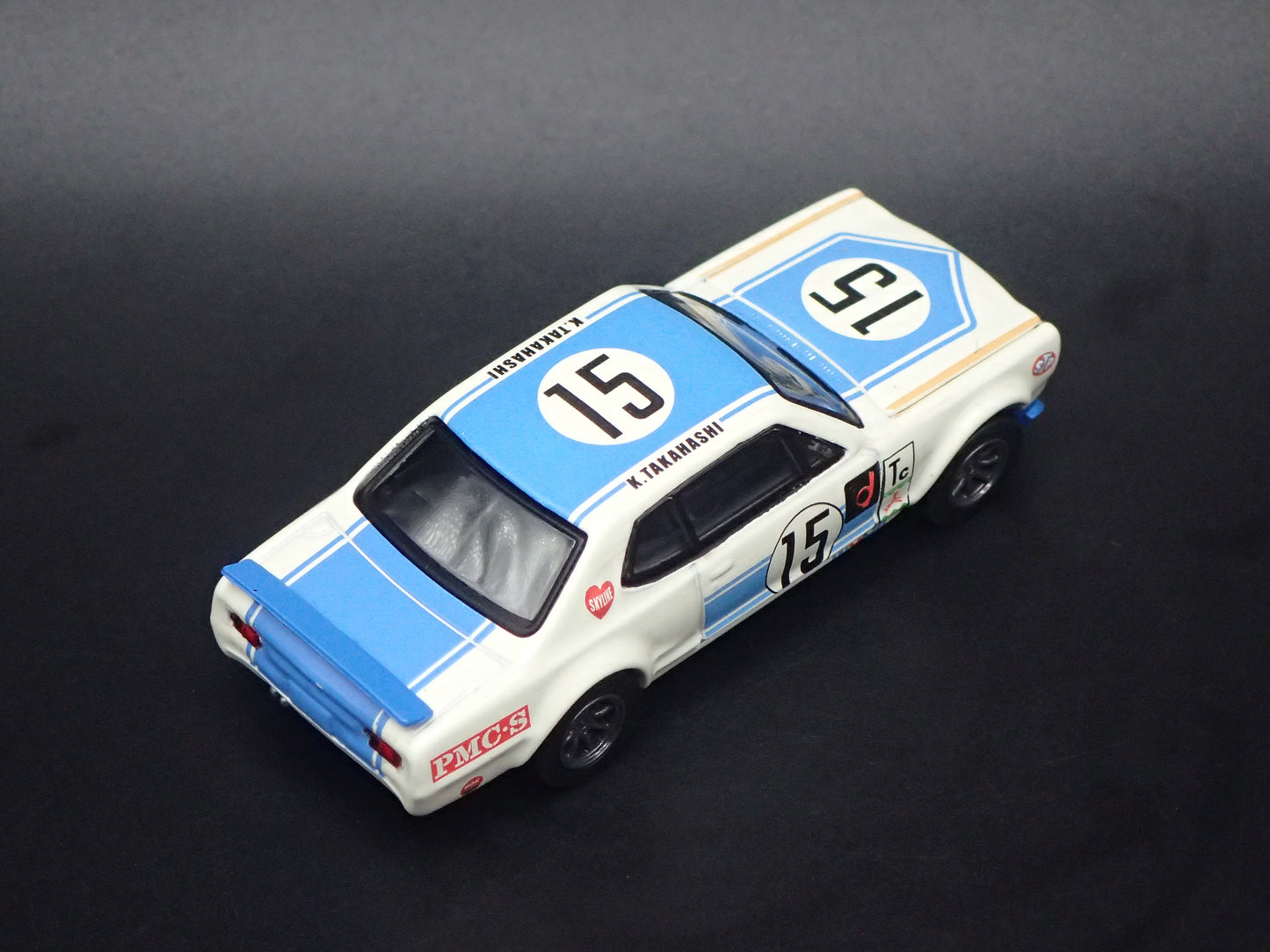 1972 72 NISSAN SKYLINE 2000 GTR KPGC10 1:64 SCALE COLLECTIBLE DIECAST MODEL CAR