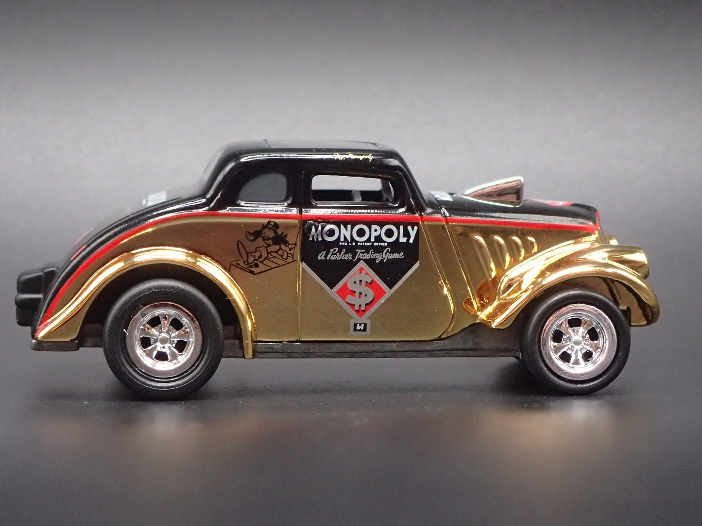 1933 33 WILLYS GASSER W MONOPOLY GOLD 1:64 SCALE COLLECTIBLE DIECAST MODEL CAR