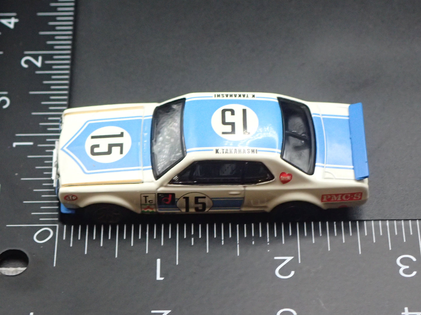 1972 72 NISSAN SKYLINE 2000 GTR KPGC10 1:64 SCALE COLLECTIBLE DIECAST MODEL CAR