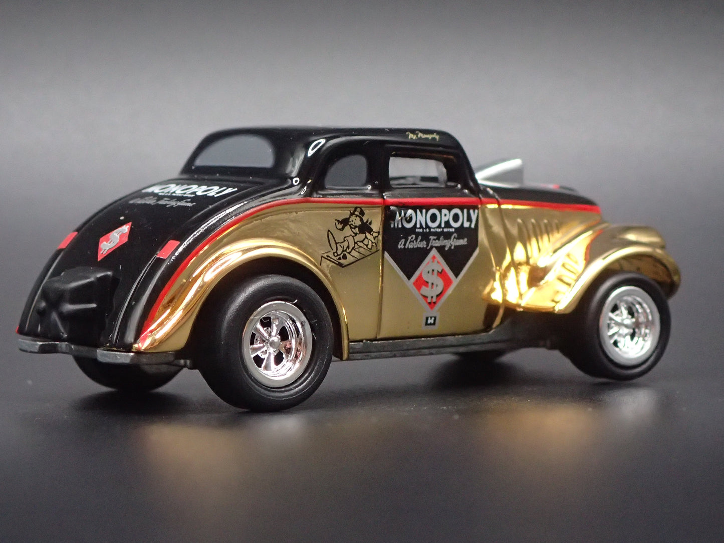 1933 33 WILLYS GASSER W MONOPOLY GOLD 1:64 SCALE COLLECTIBLE DIECAST MODEL CAR