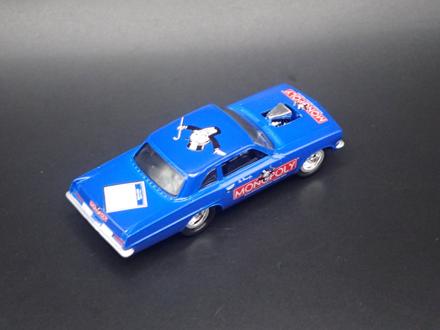 1963 63 PONTIAC TEMPEST MONOPLY 1:64 SCALE COLLECTIBLE DIORAMA DIECAST MODEL CAR