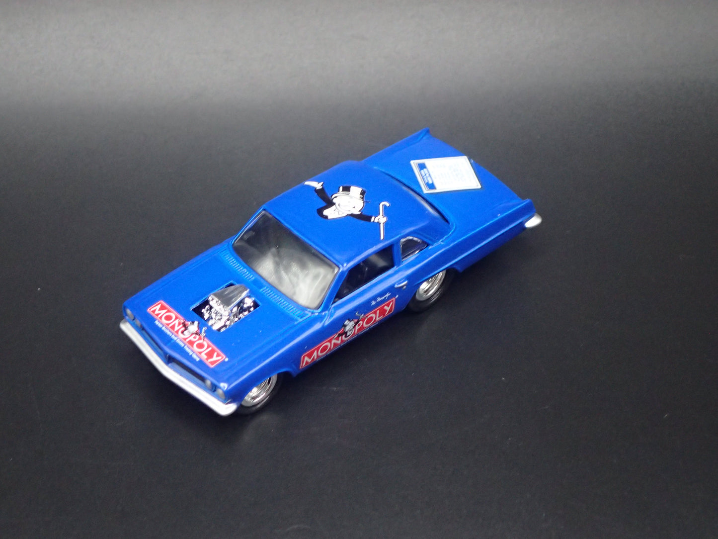 1963 63 PONTIAC TEMPEST MONOPLY 1:64 SCALE COLLECTIBLE DIORAMA DIECAST MODEL CAR