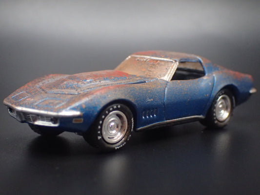 1969 69 CHEVROLET CHEVY CORVETTE L88 BARN FIND 1:64 SCALE DIECAST MODEL CAR