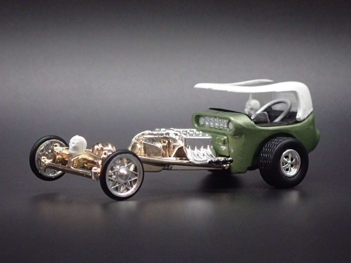 CARL CASPERS UNDERTAKER HOT ROD DRAGSTER 1:64 SCALE DIORAMA DIECAST MODEL CAR