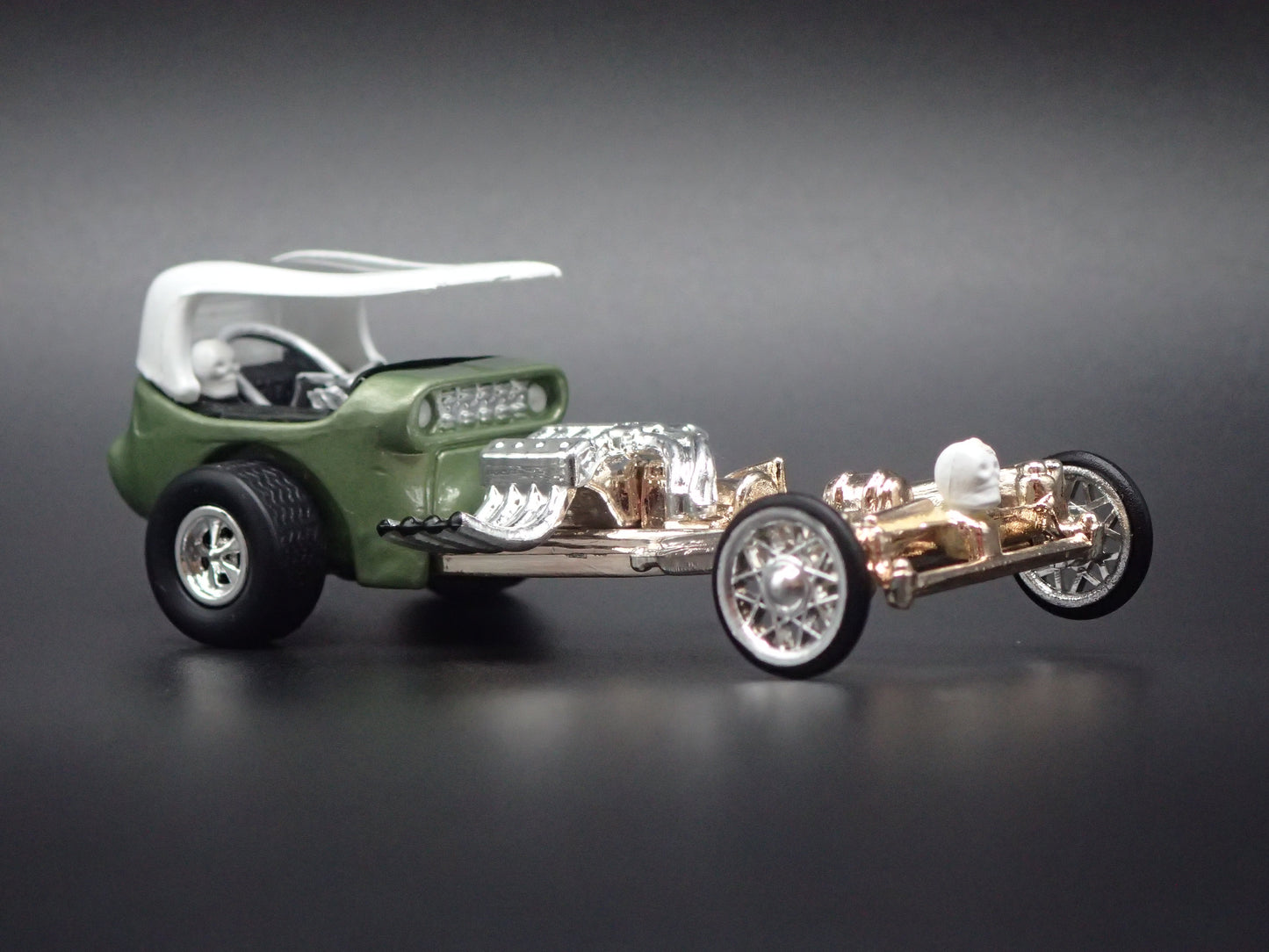 CARL CASPERS UNDERTAKER HOT ROD DRAGSTER 1:64 SCALE DIORAMA DIECAST MODEL CAR
