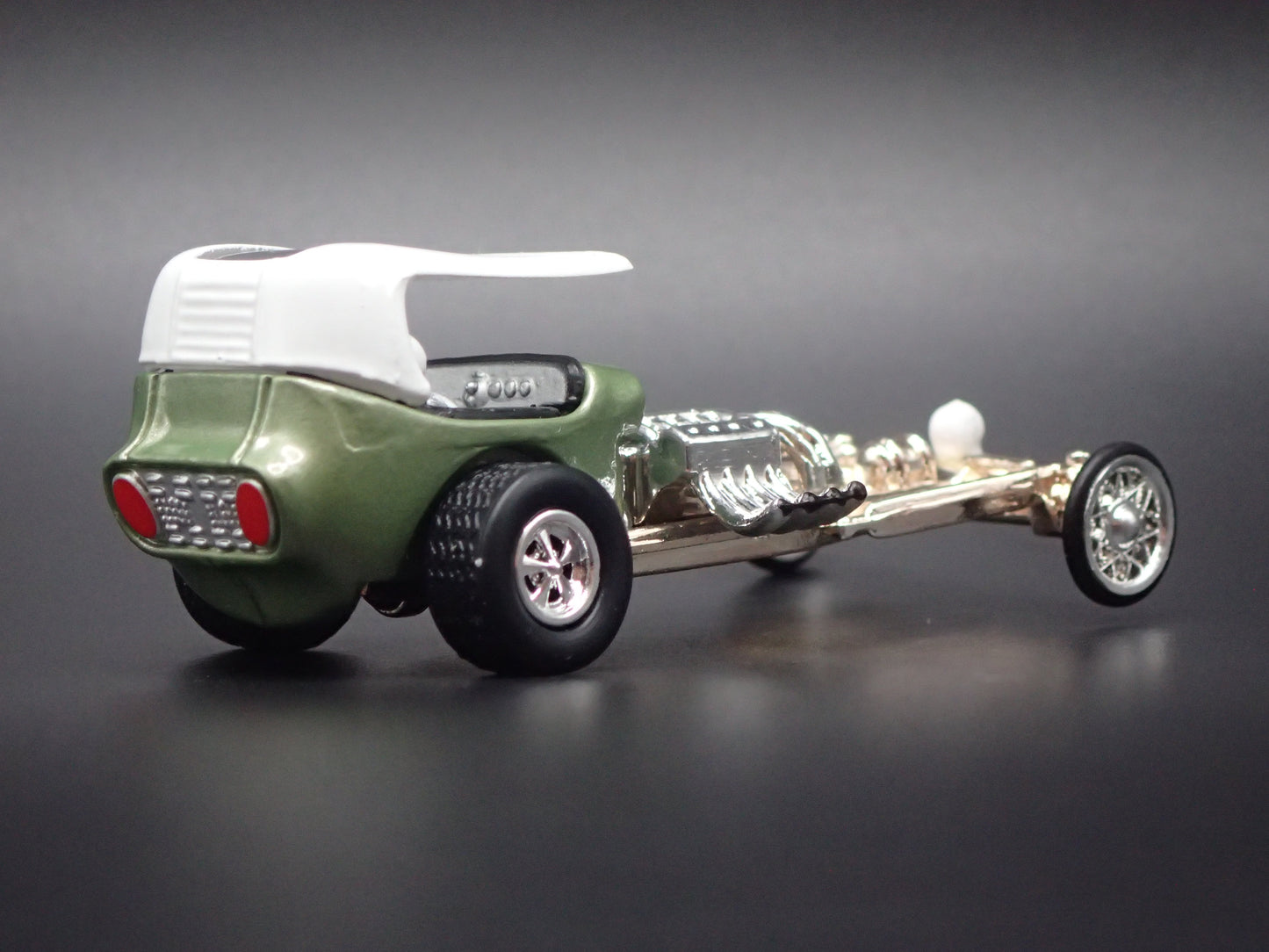 CARL CASPERS UNDERTAKER HOT ROD DRAGSTER 1:64 SCALE DIORAMA DIECAST MODEL CAR
