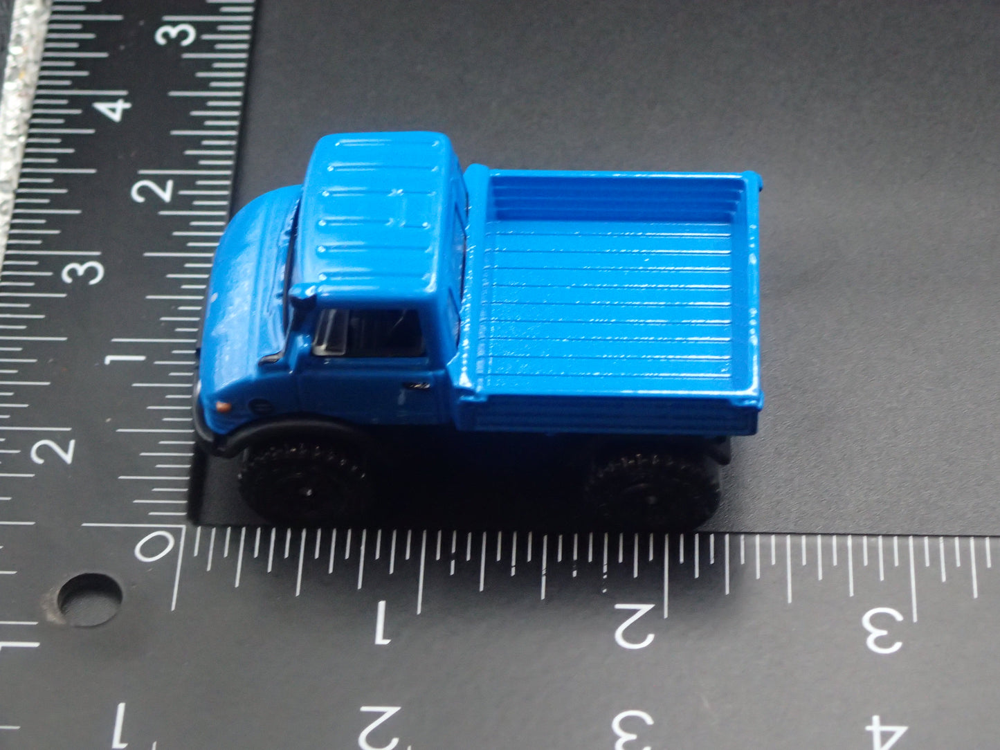 1963-1989 MERCEDES-BENZ UNIMOG 406 UTILITY TRUCK RED 1:64 SCALE DIECAST MODEL CAR