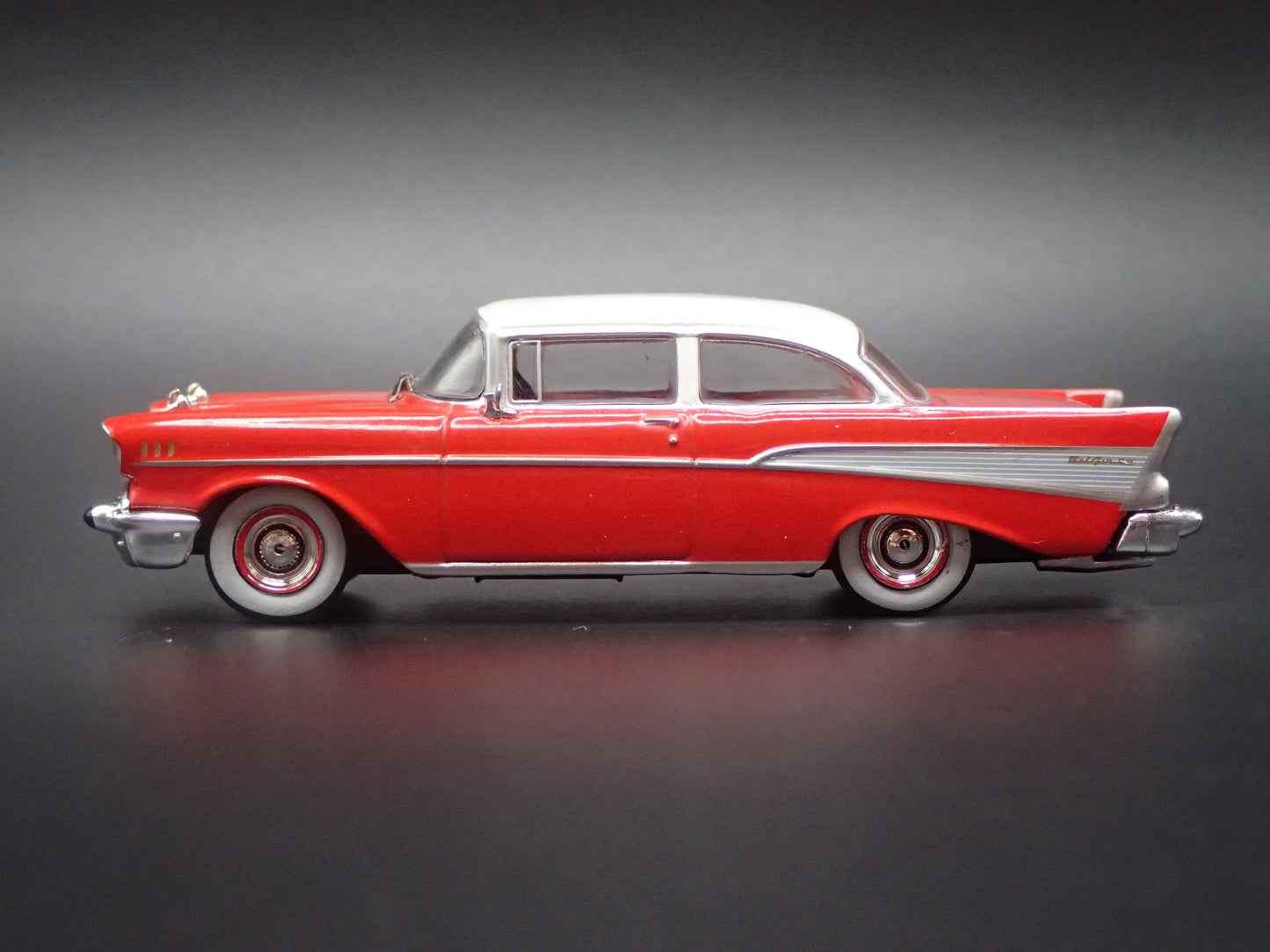 1957 57 CHEVY CHEVROLET BEL AIR SEDAN RED 1:64 SCALE DIECAST MODEL CAR