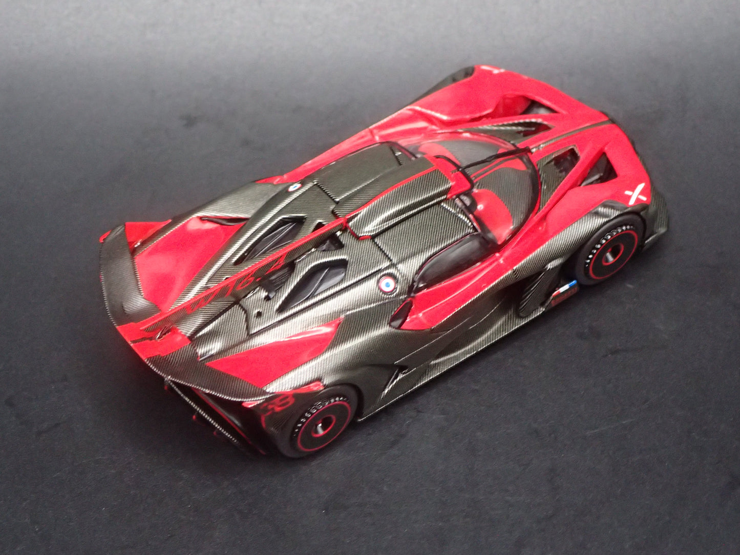 2024-2025 BUGATTI BOLIDE SUPER CAR RED 1:64 SCALE DIORAMA DIECAST MODEL CAR