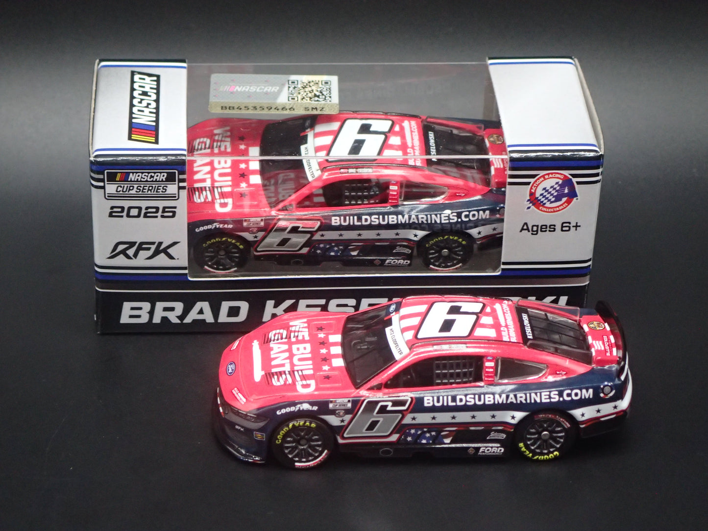2025 25 FORD MUSTANG #6 BRAD KESELOWSKI BUILDSUBMARINES NASCAR 1:64 DIECAST CAR
