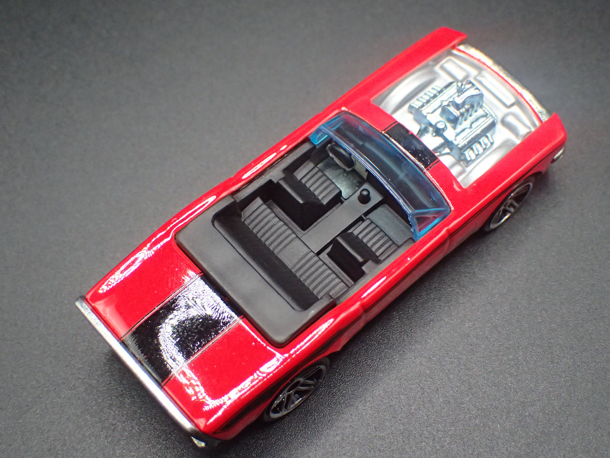 1968 68 FORD MUSTANG CUSTOM CONVERTIBLE RED 1:64 SCALE DIECAST MODEL CAR