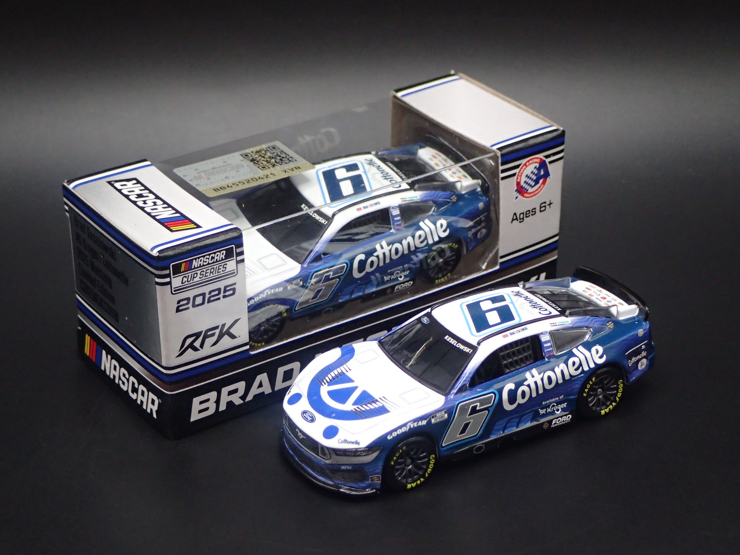 2025 25 FORD MUSTANG #6 BRAD KESELOWSKI KROGER/ COTTONELLE NASCAR 1:64 DIECAST CAR