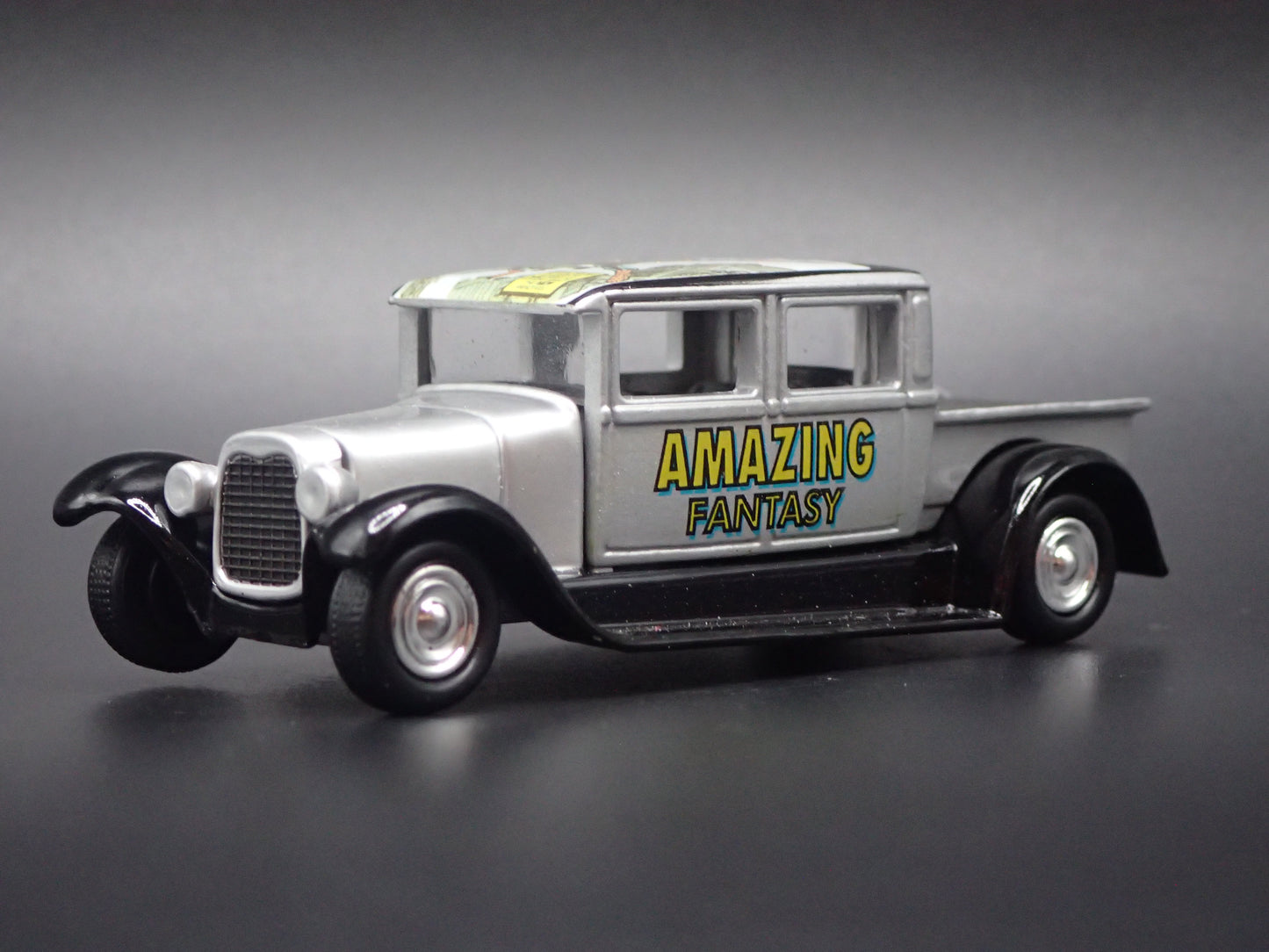 1929 29 FORD CREW CAB PICKUP TRUCK SPIDERMAN 1:64 SCALE DIECAST MODEL CAR