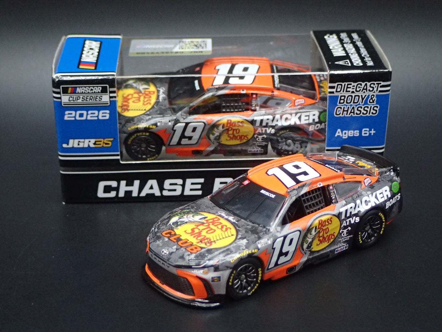 2026 TOYOTA CAMRY 19 CHASE BRISCOE BASS PRO NASCAR 1:64 SCALE DIECAST MODEL CAR