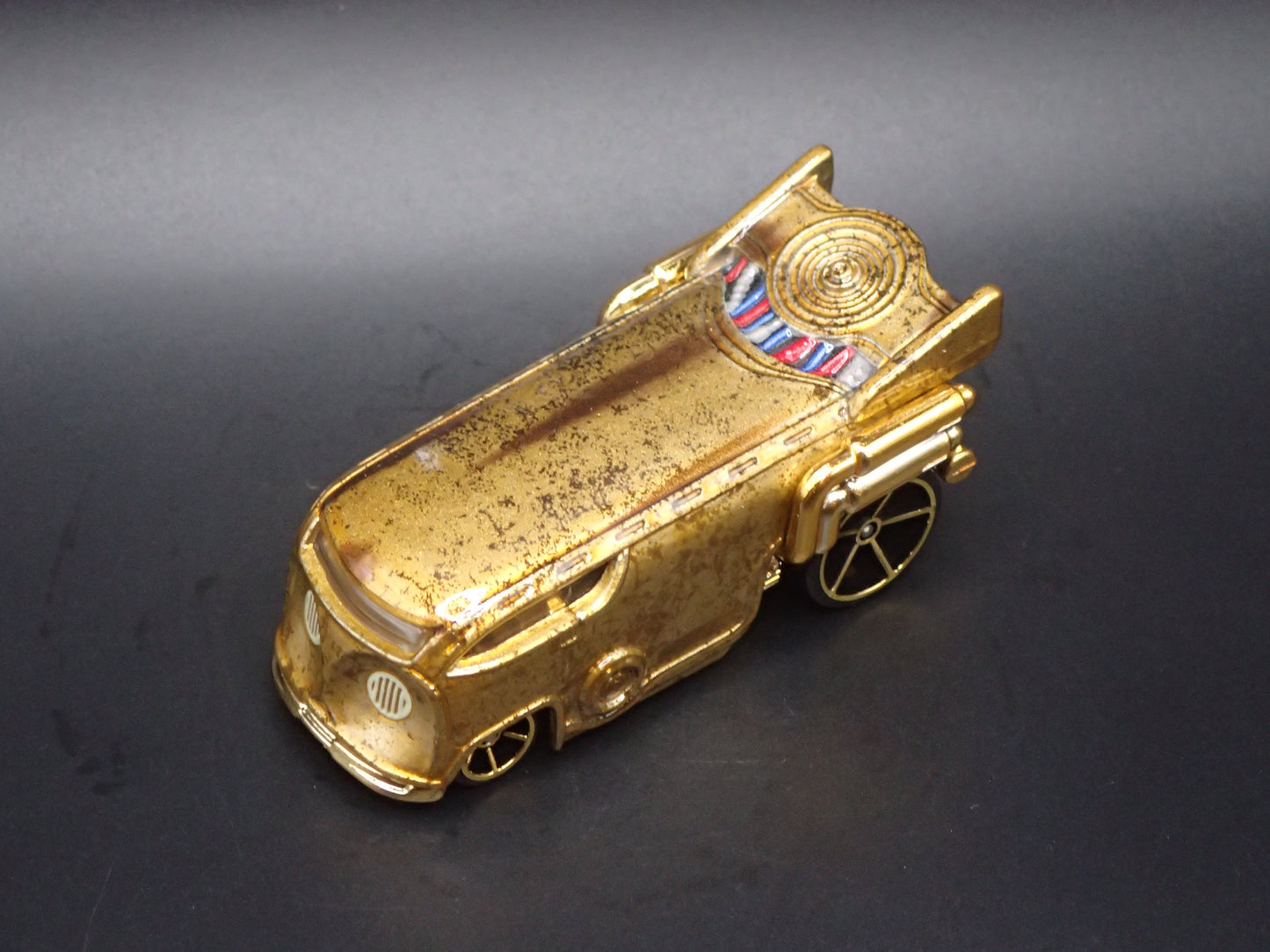 C-3PO DIRTY STAR WARS 1/64 SCALE COLLECTIBLE DIORAMA DIECAST MODEL CAR