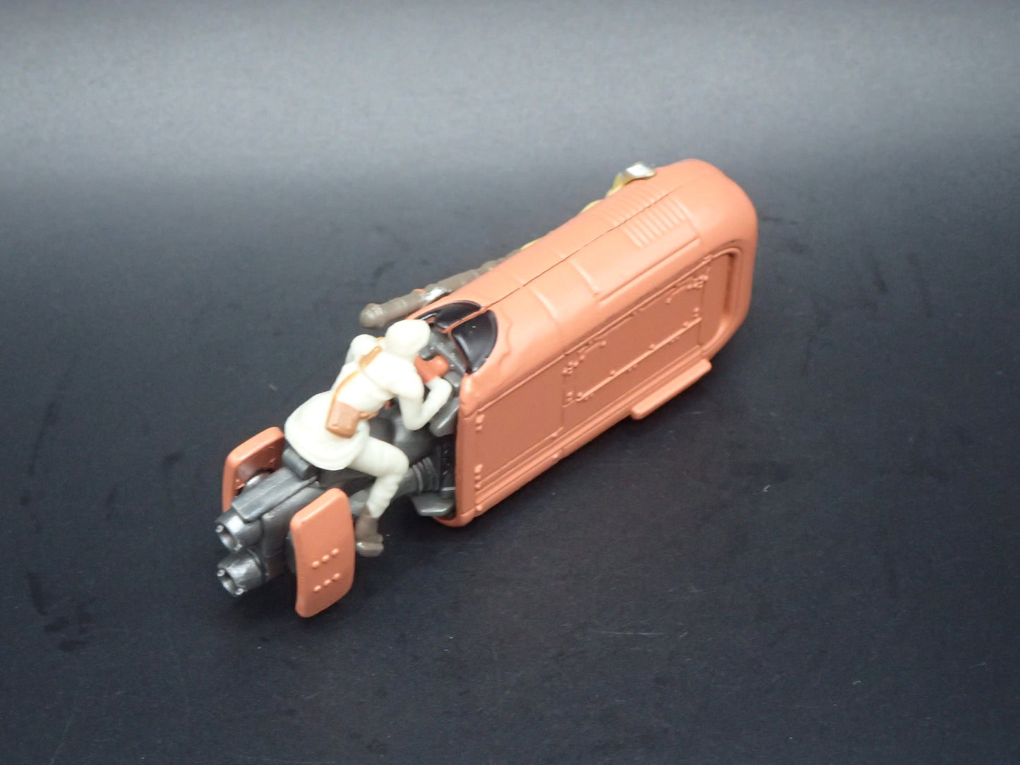 STAR WARS REYS SPEEDSTER  w FLIGHT STAND 1/64 SCALE DIECAST MODEL DIORAMA