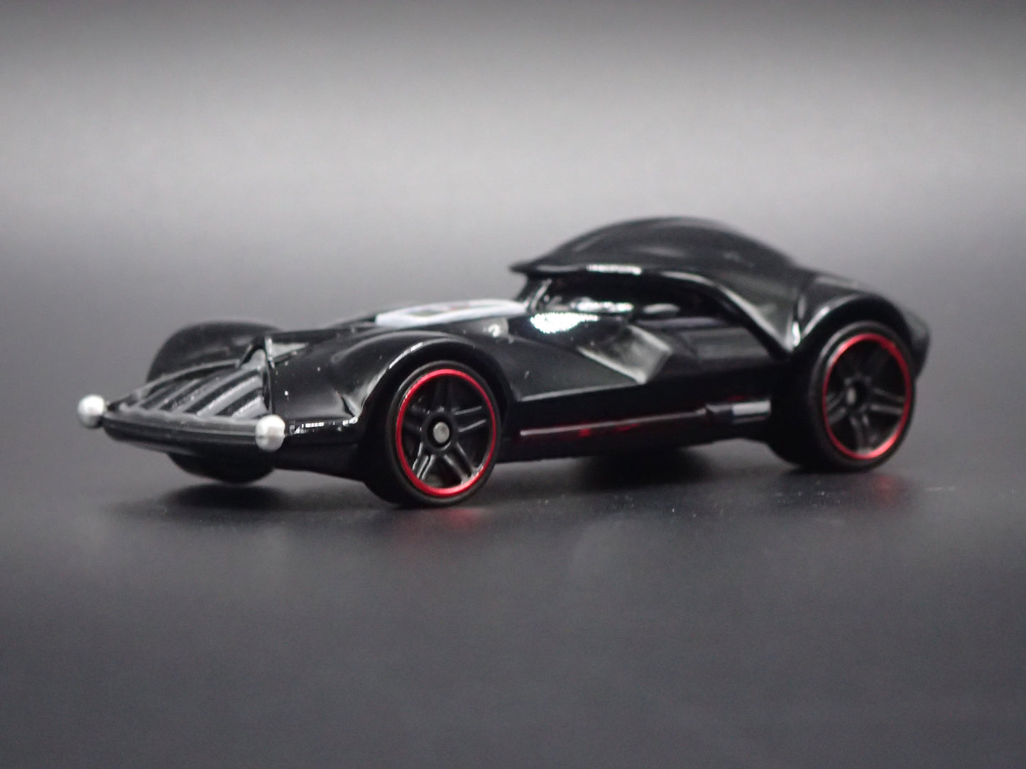 DARTH VADER STAR WARS 1/64 SCALE COLLECTIBLE DIORAMA DIECAST MODEL CAR