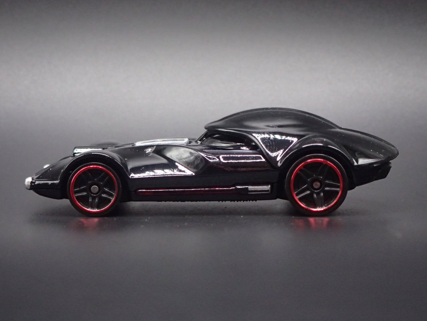 DARTH VADER STAR WARS 1/64 SCALE COLLECTIBLE DIORAMA DIECAST MODEL CAR