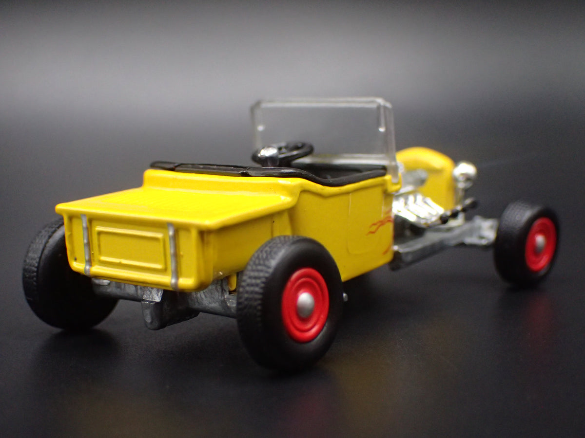 1923 23 FORD T-BUCKET HOT ROD YELLOW 1:64 SCALE COLLECTIBLE DIECAST MODEL CAR