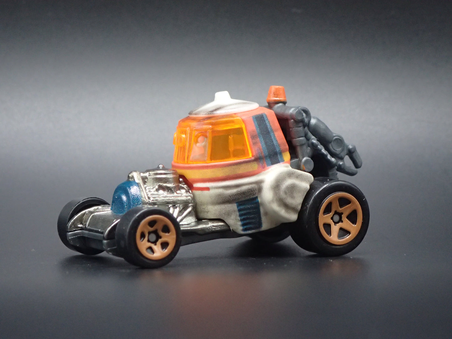 CHOPPER STAR WARS 1/64 SCALE COLLECTIBLE DIORAMA DIECAST MODEL CAR