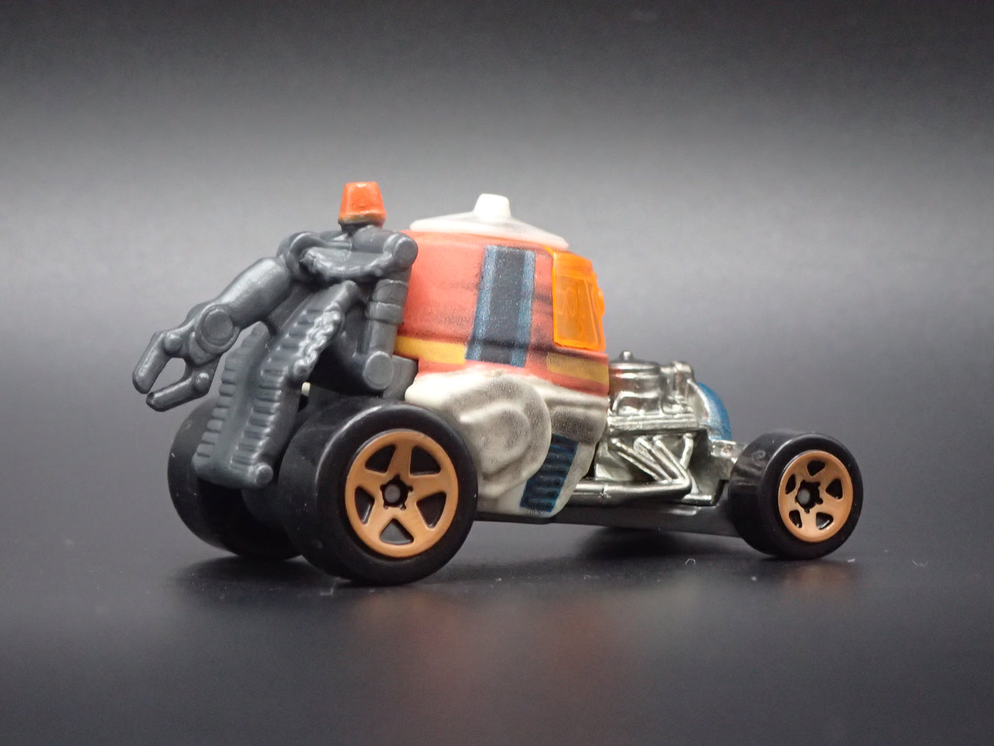 CHOPPER STAR WARS 1/64 SCALE COLLECTIBLE DIORAMA DIECAST MODEL CAR