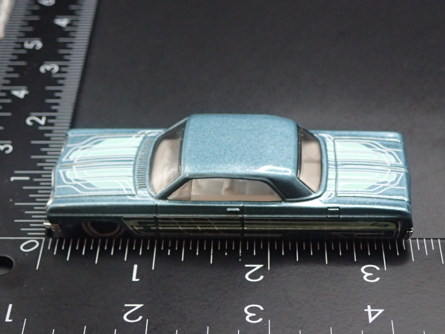 1964 64 CHEVY CHEVROLET IMPALA  1:64 SCALE DIORAMA DIECAST MODEL CAR