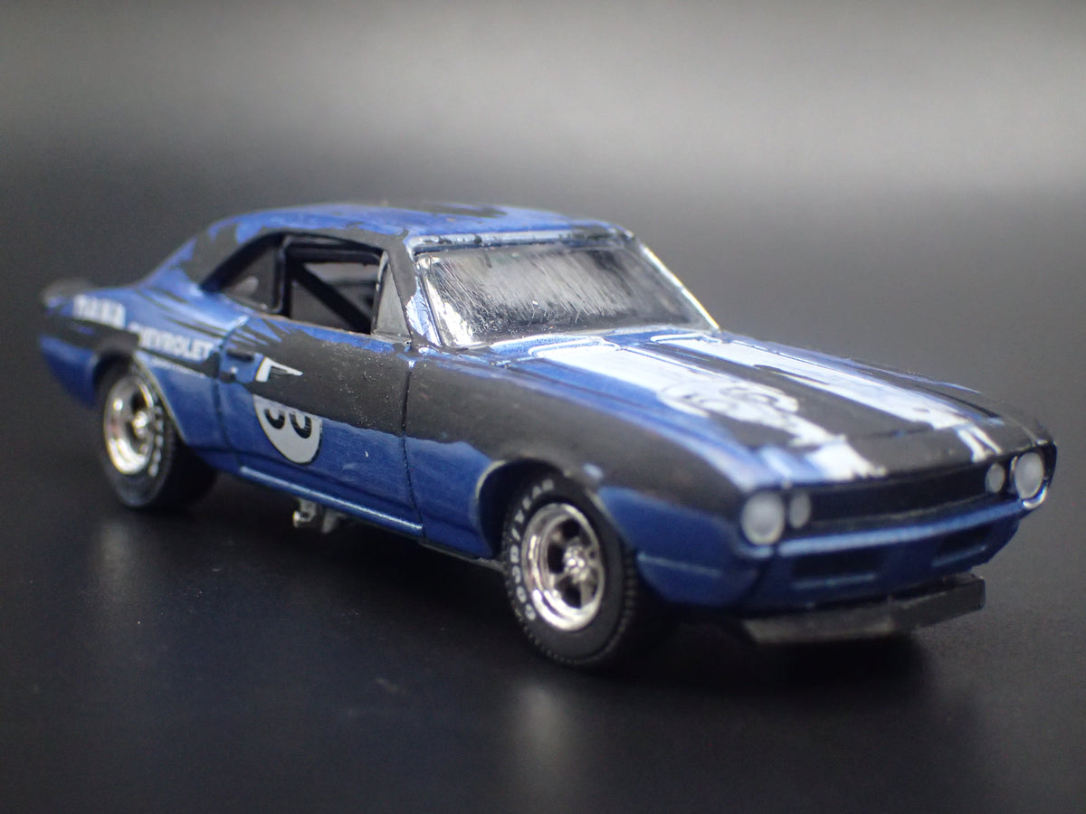 1967 67 CHEVROLET CAMARO DANA CHEVROLET BARN FIND 1:64 SCALE DIECAST MODEL CAR